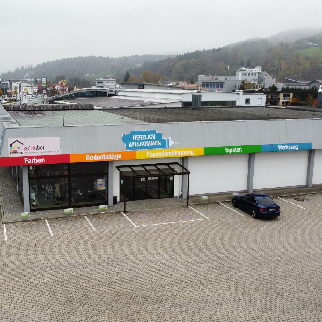 sehuber-deggendorf-aussenbereich.jpg